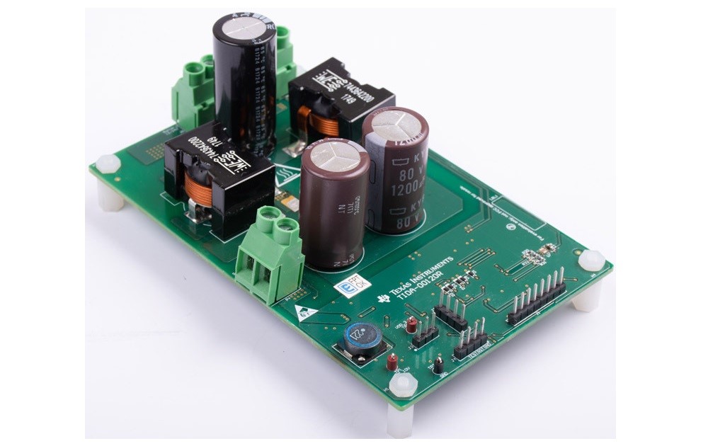 SOLAR CHARGE CONTROLLER